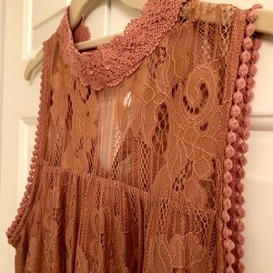 Xhilaration Dress, Mauve lace high neck NW